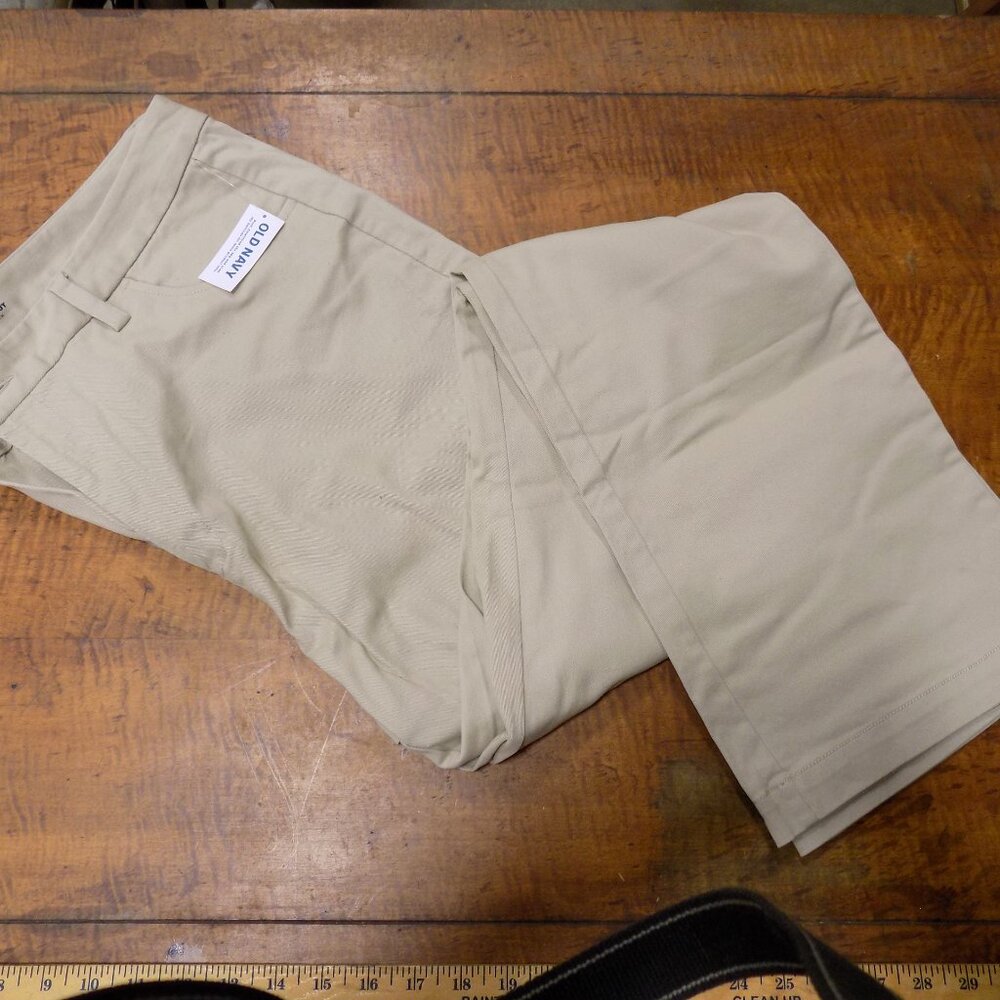 Old Navy Boot Cut Khaki Pants Women’s 16 Tall Beige Career Casual - Picture 3 of 10
